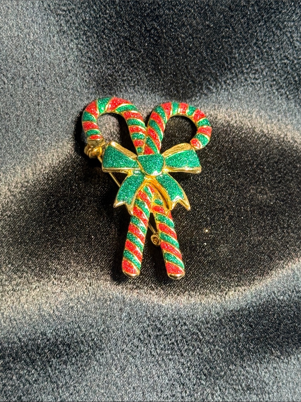Festive Green and Red Candy Cane Bow Brooch - Women Jewelry